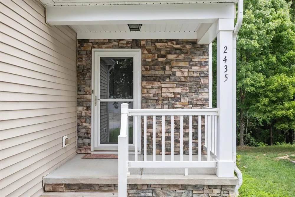 2435 Ferdinand Drive Knightdale, NC 27545
