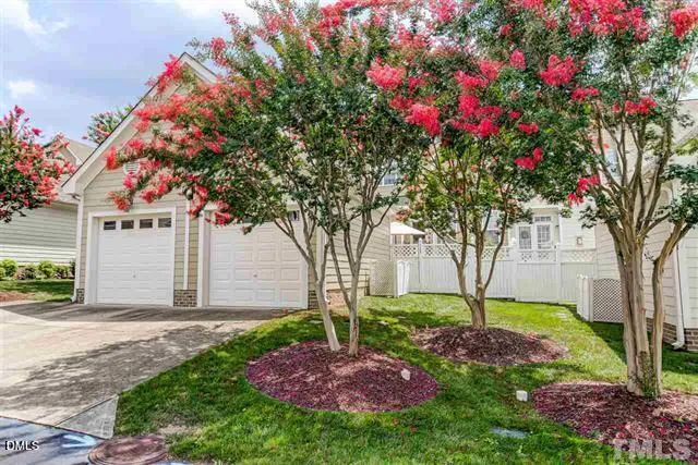 1109 Front Gate Lane Wake Forest, NC 27587