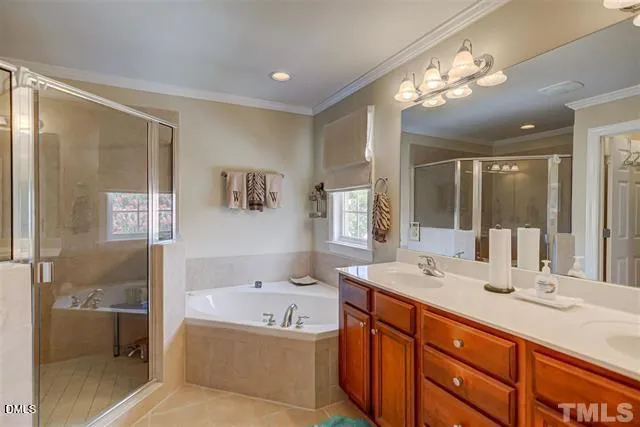 1109 Front Gate Lane Wake Forest, NC 27587