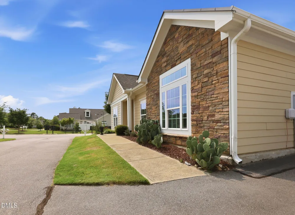 1699 Winter Wren Circle Wake Forest, NC 27587
