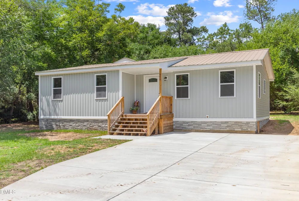 644 Moores Chapel Road Lillington, NC 27546