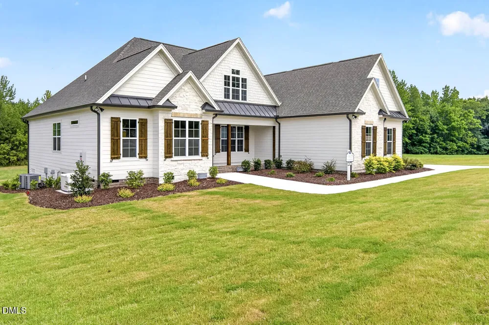 125 Water Willow Drive Zebulon, NC 27597