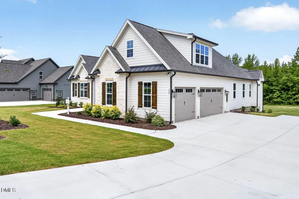 125 Water Willow Drive Zebulon, NC 27597