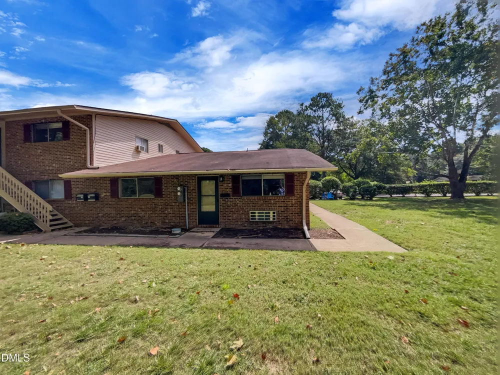 130 S Estes Drive #Apt B7 Chapel Hill, NC 27514