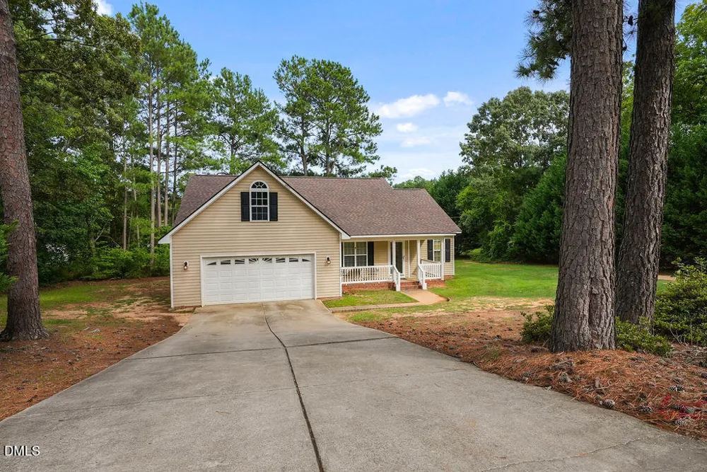 299 Park Lane Coats, NC 27521
