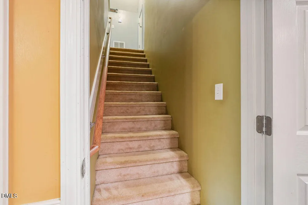 299 Park Lane Coats, NC 27521