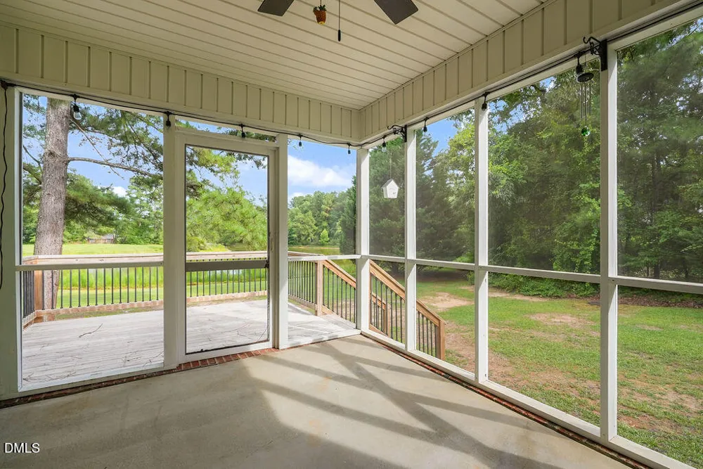 299 Park Lane Coats, NC 27521