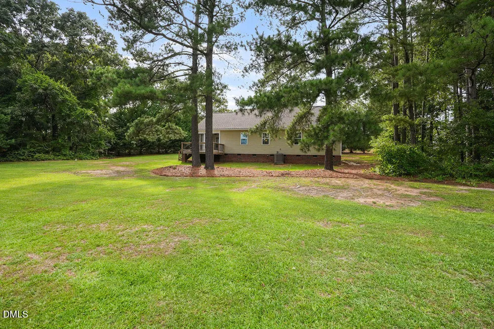 299 Park Lane Coats, NC 27521
