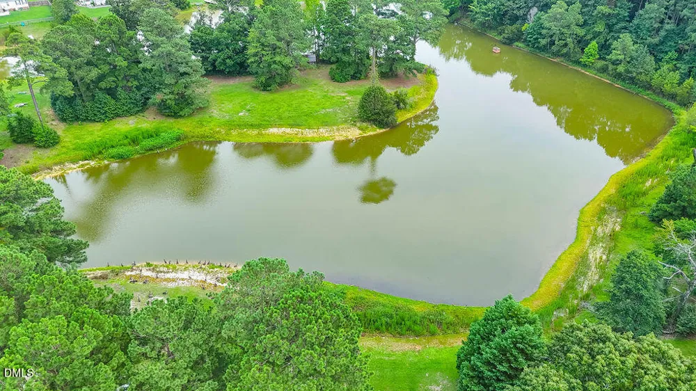 299 Park Lane Coats, NC 27521