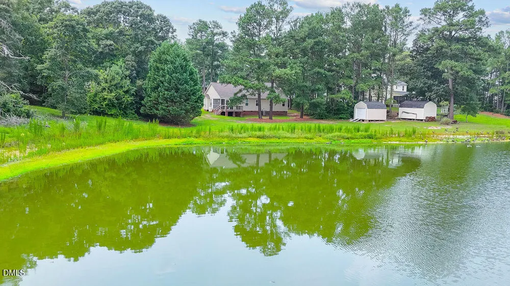 299 Park Lane Coats, NC 27521