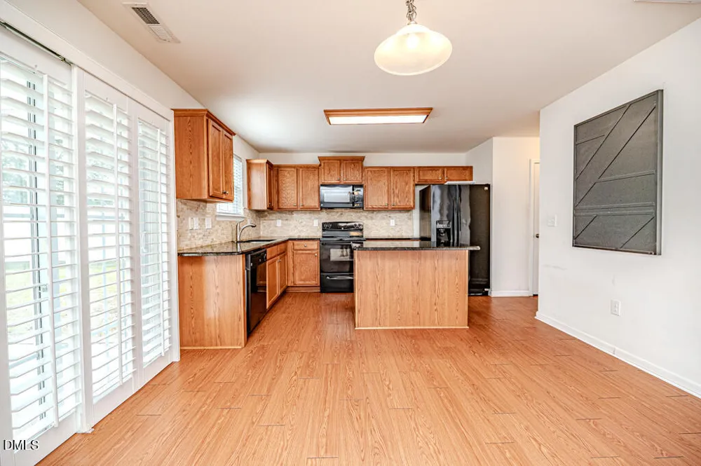 305 Battery Way Bunnlevel, NC 28323