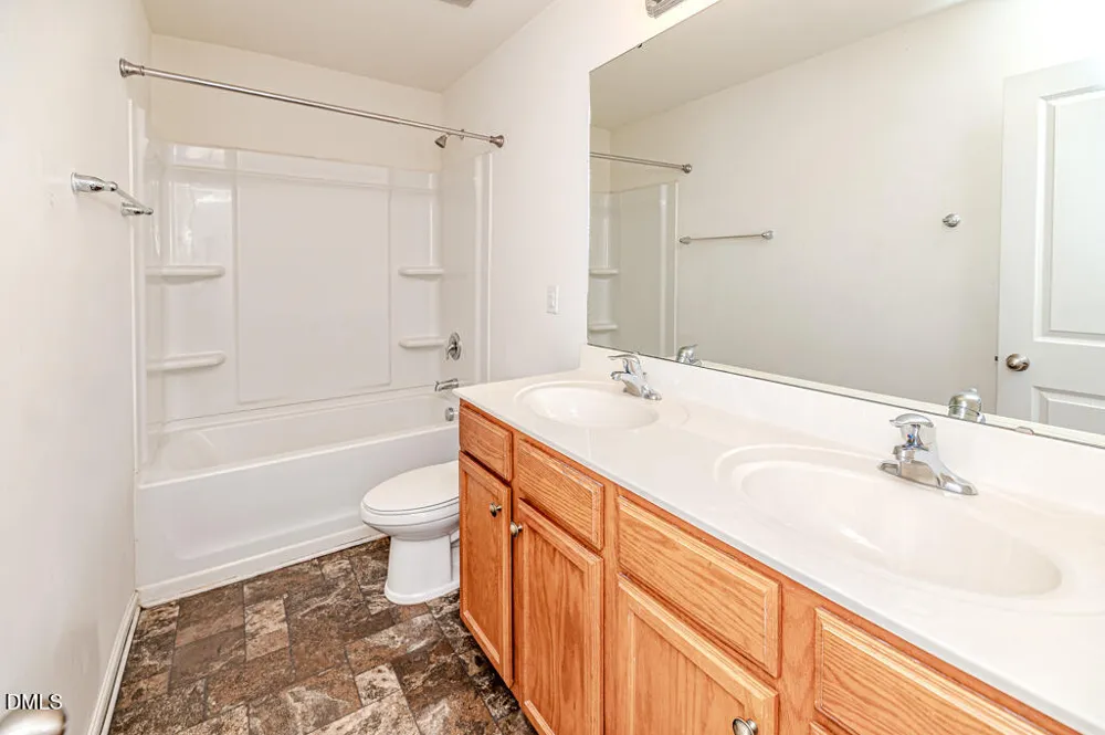 305 Battery Way Bunnlevel, NC 28323