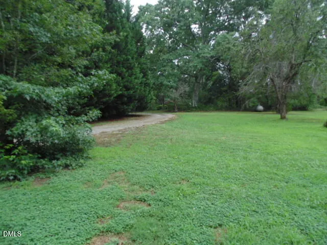 1121 S Cokesbury Road Henderson, NC 27537