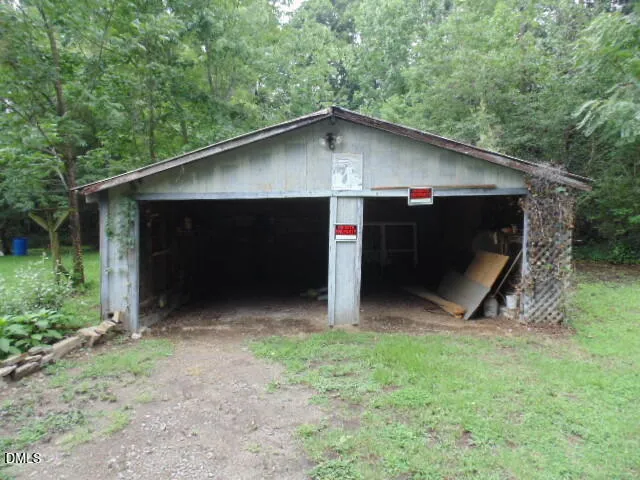 1121 S Cokesbury Road Henderson, NC 27537