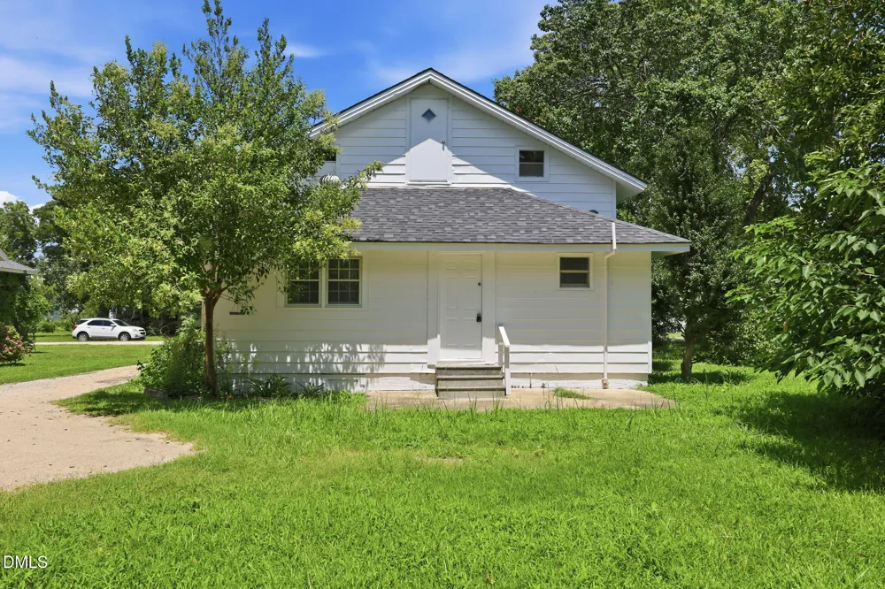 307 E F STREET Erwin, NC 28339