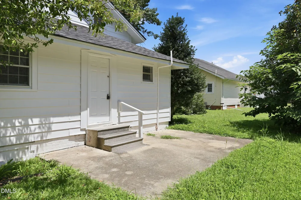 307 E F STREET Erwin, NC 28339