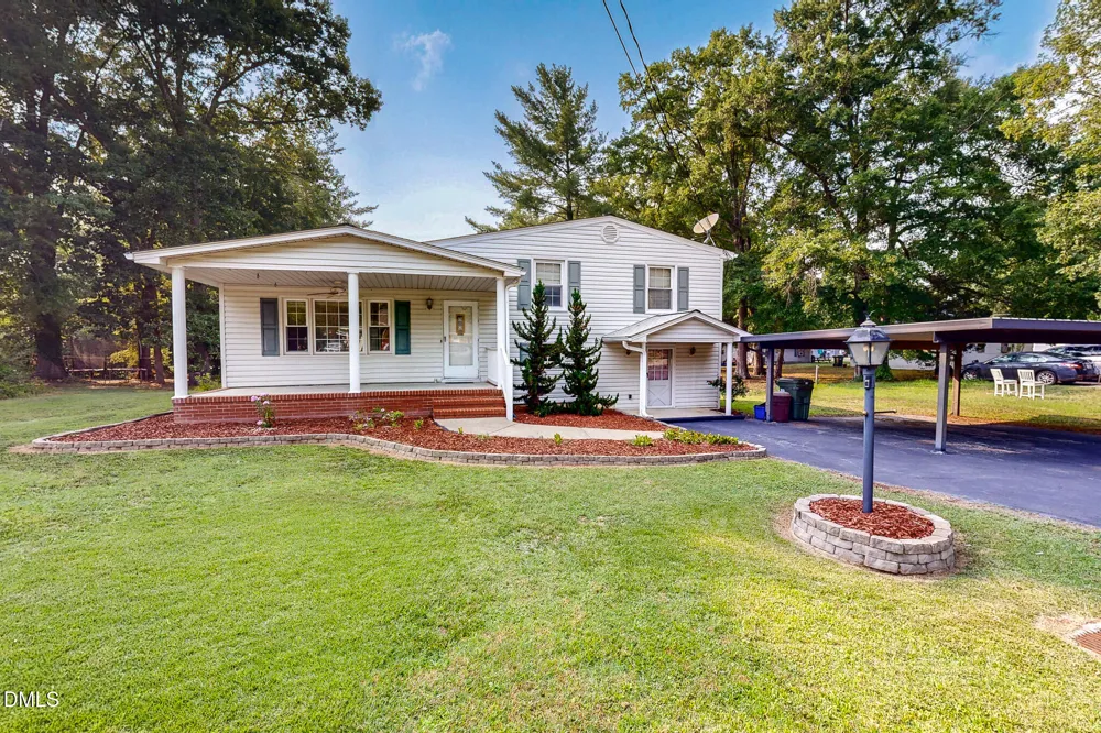 907 Frank Street Roxboro, NC 27573