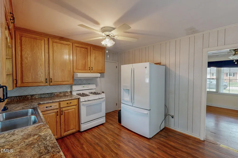 907 Frank Street Roxboro, NC 27573
