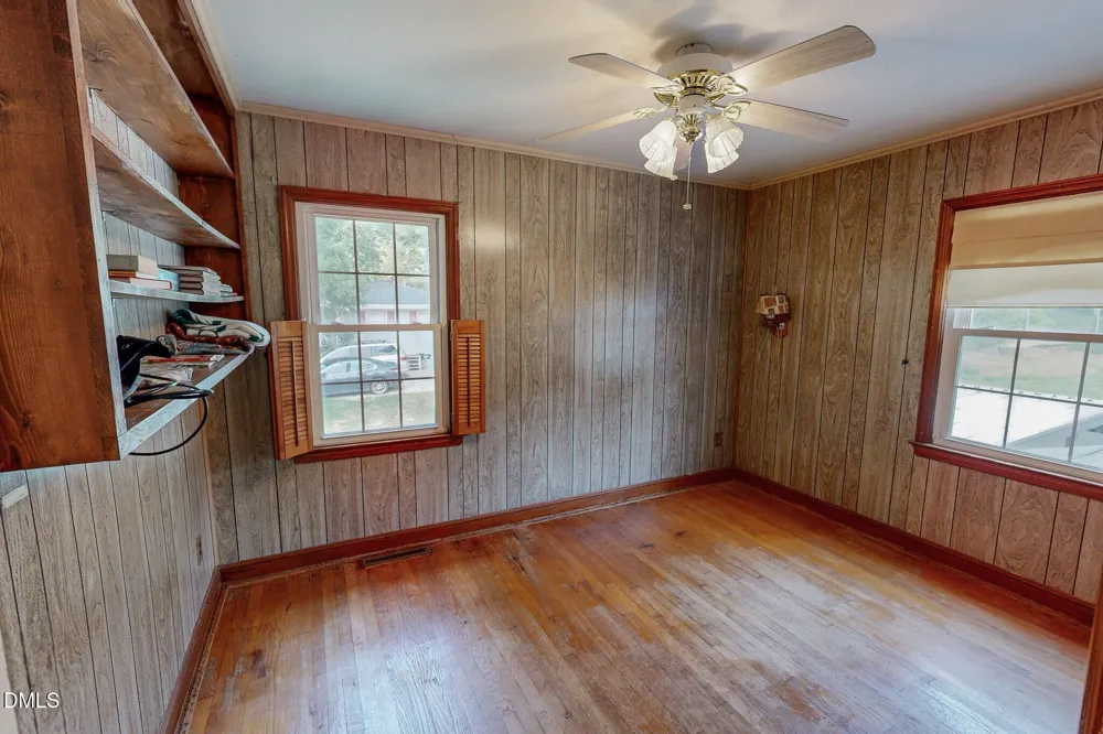907 Frank Street Roxboro, NC 27573