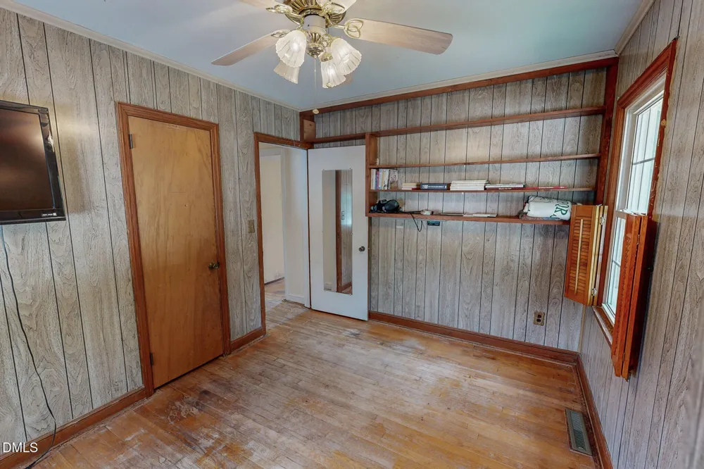 907 Frank Street Roxboro, NC 27573
