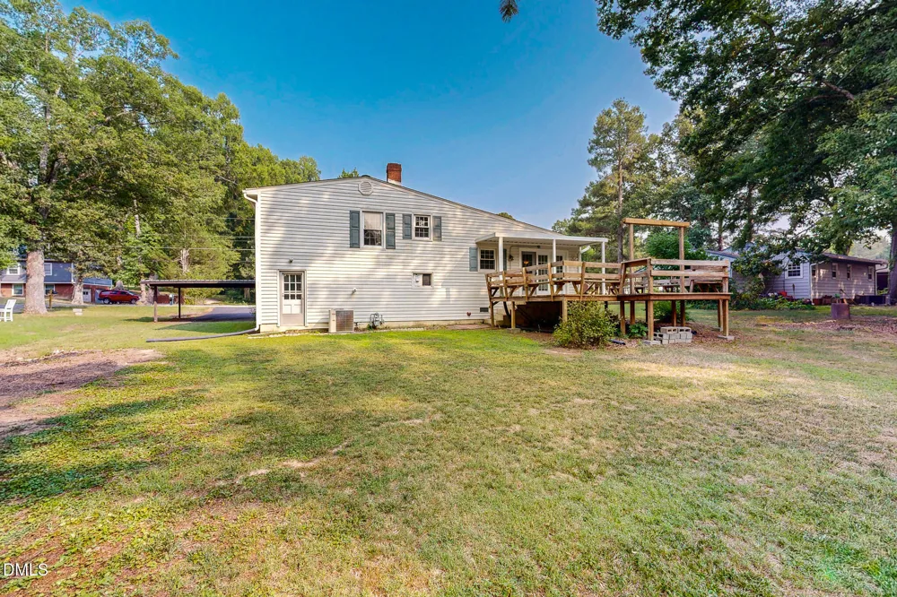 907 Frank Street Roxboro, NC 27573