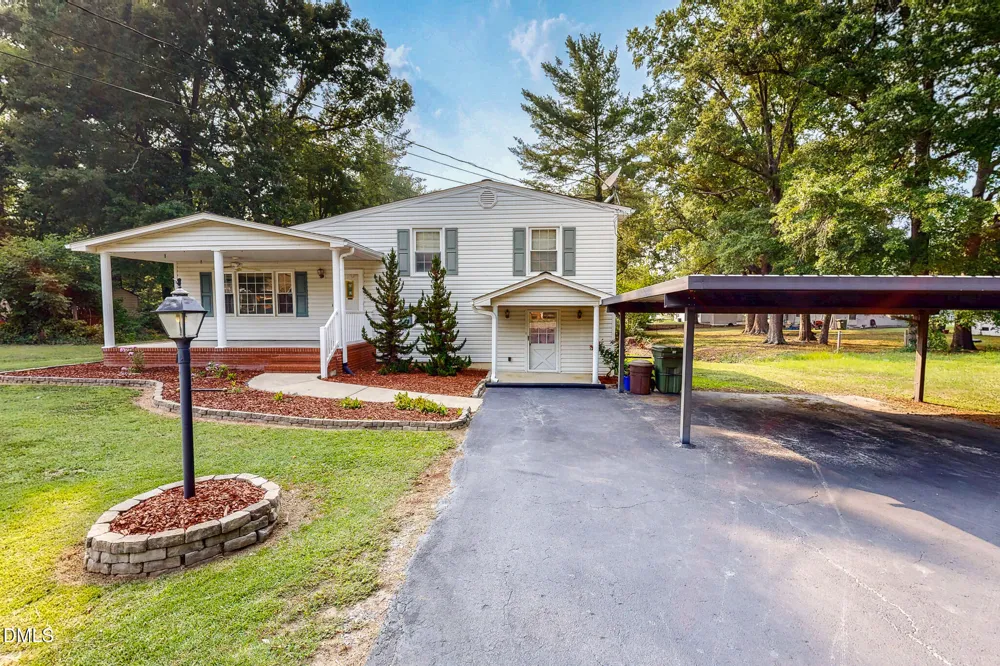 907 Frank Street Roxboro, NC 27573
