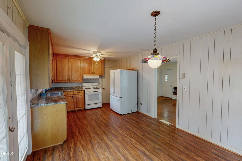 907 Frank Street Roxboro, NC 27573