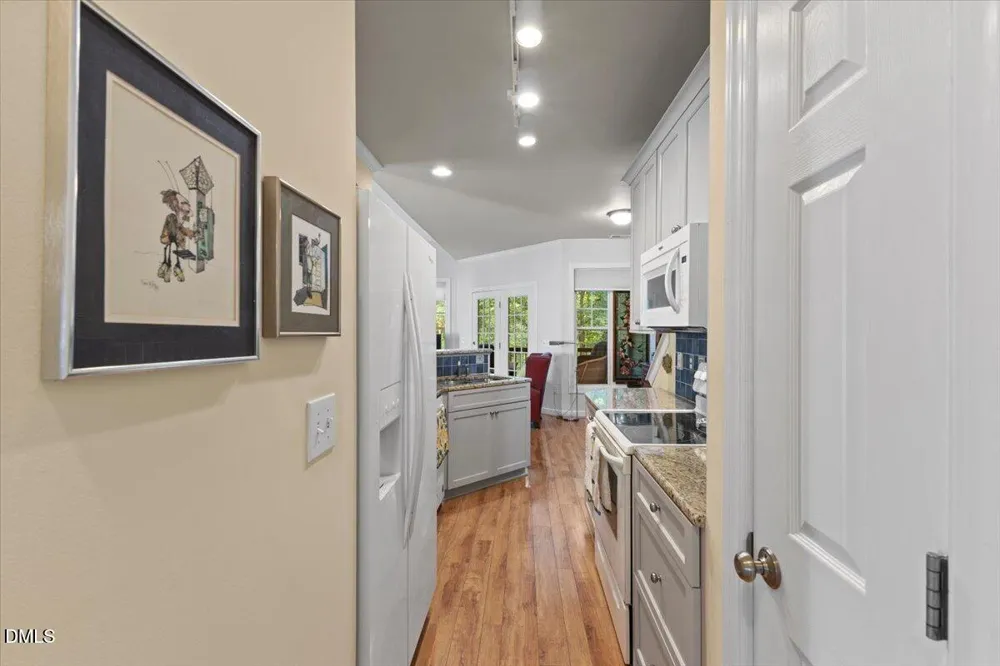 153 Summit Oaks Lane Holly Springs, NC 27540