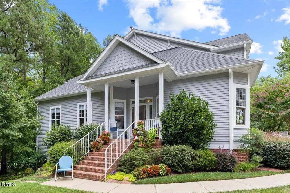 153 Summit Oaks Lane Holly Springs, NC 27540