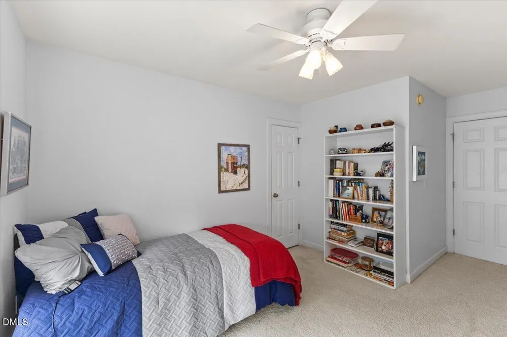 153 Summit Oaks Lane Holly Springs, NC 27540