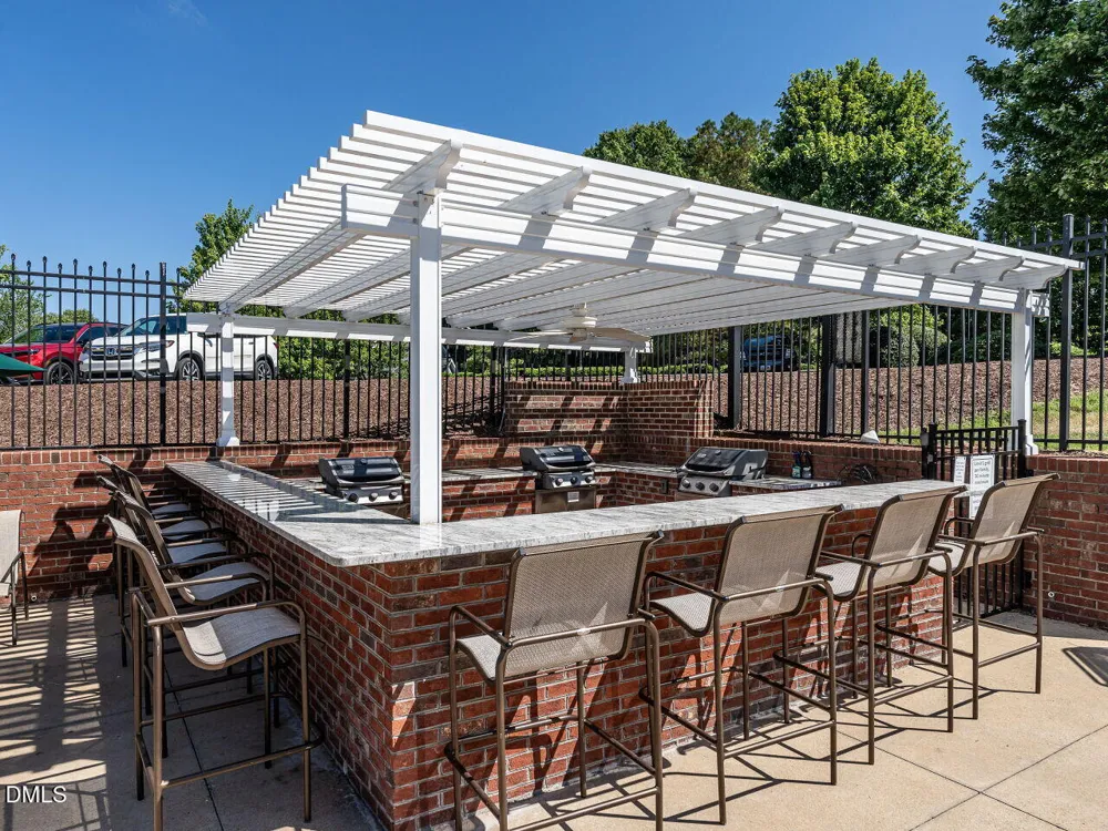 153 Summit Oaks Lane Holly Springs, NC 27540