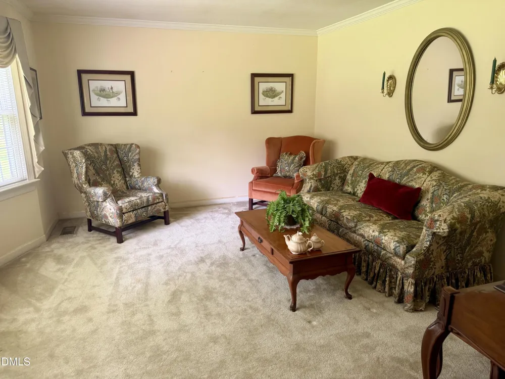 10608 Lake Place Zebulon, NC 27597