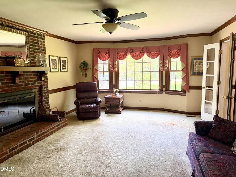 10608 Lake Place Zebulon, NC 27597