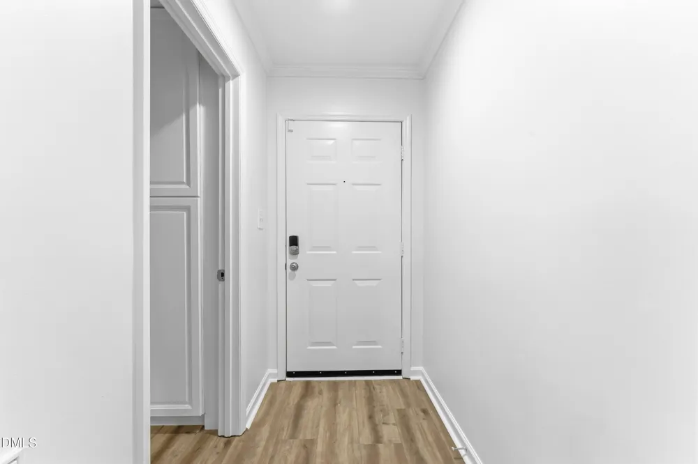 1006 Kingswood Drive #J Chapel Hill, NC 27517