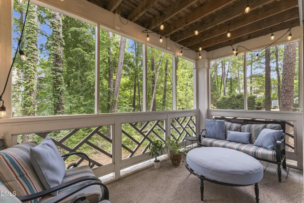 1006 Kingswood Drive #J Chapel Hill, NC 27517