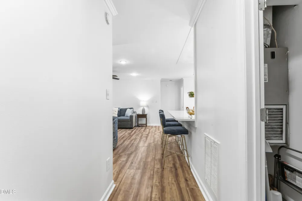 1006 Kingswood Drive #J Chapel Hill, NC 27517