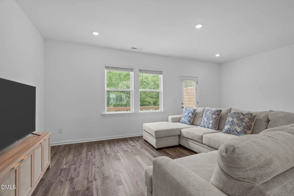 421 Rowe Way Knightdale, NC 27545