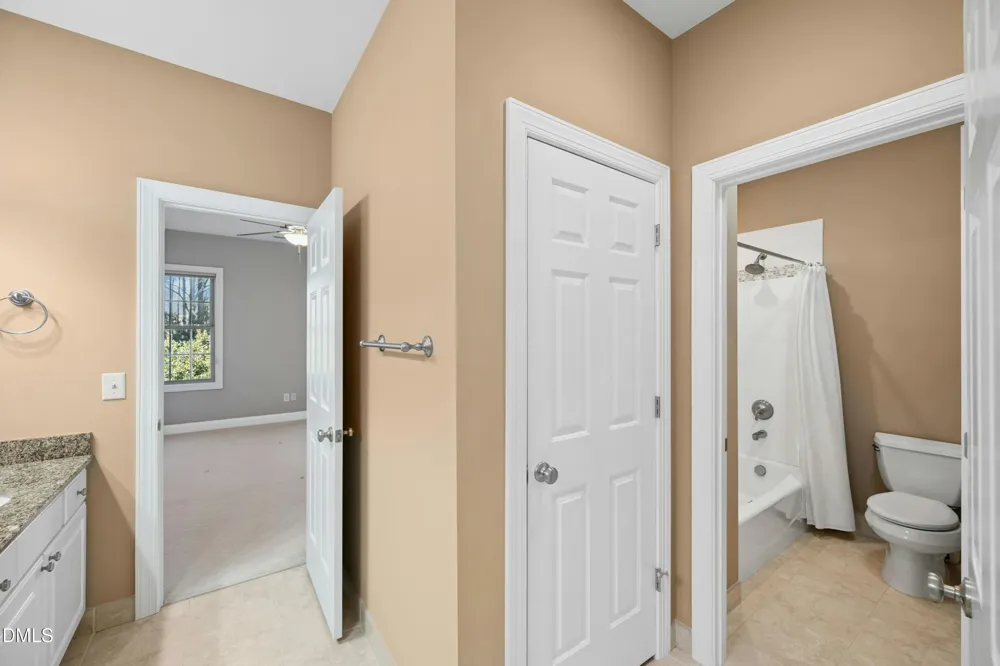 915 Cabin Creek Pittsboro, NC 27312