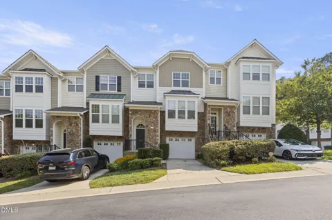 5916 Longeria Court