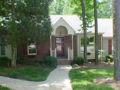 123 Boldleaf Court Cary, NC 27513