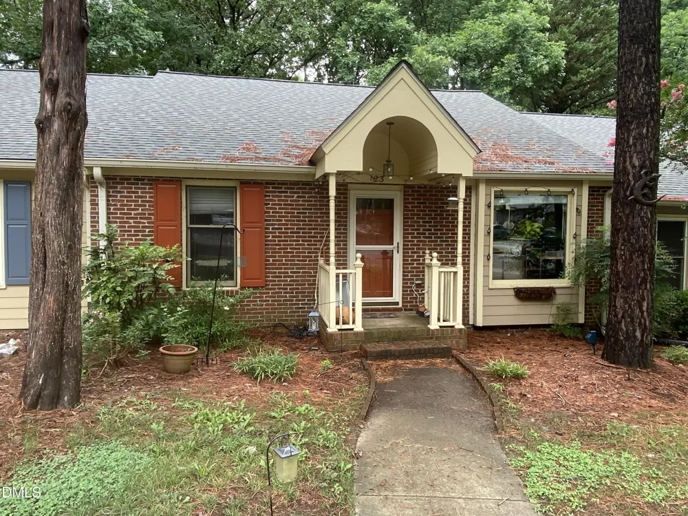 123 Boldleaf Court Cary, NC 27513