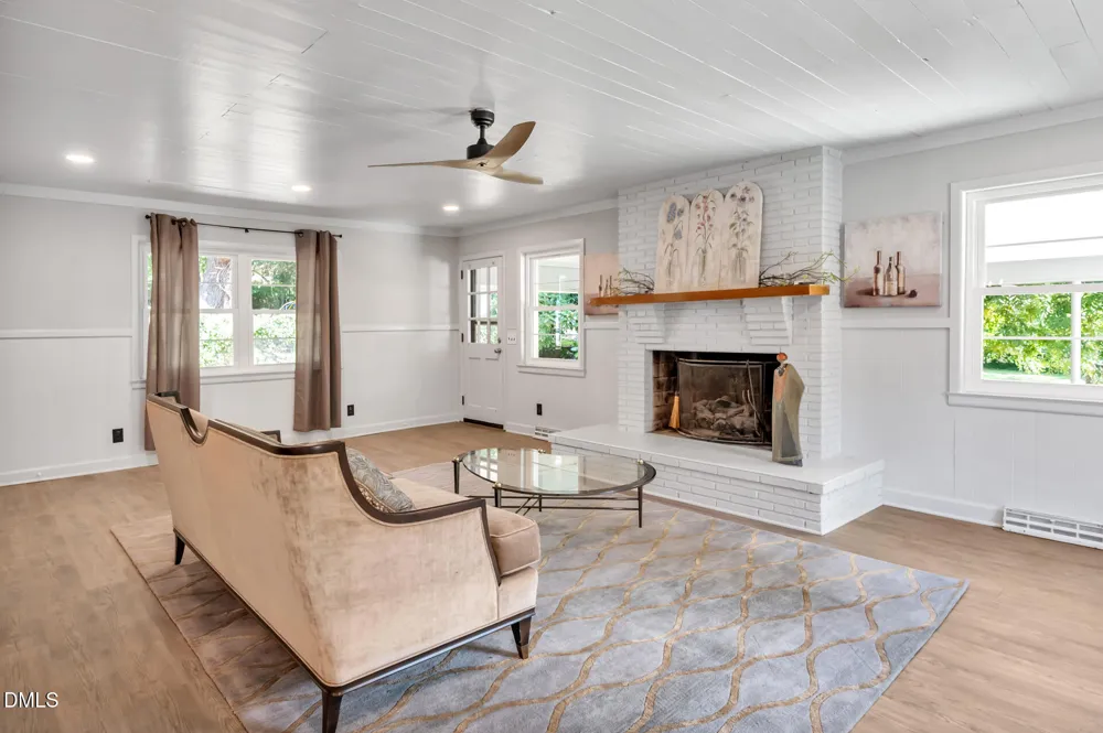 316 Hillsboro Street Pittsboro, NC 27312