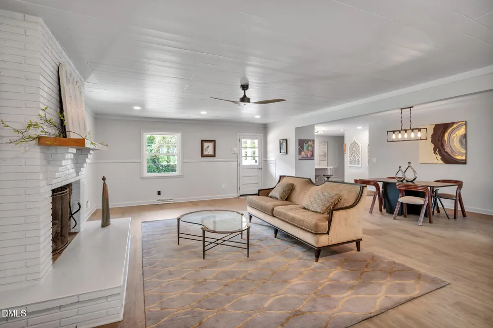 316 Hillsboro Street Pittsboro, NC 27312