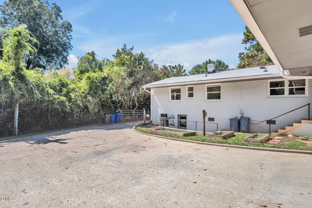 316 Hillsboro Street Pittsboro, NC 27312
