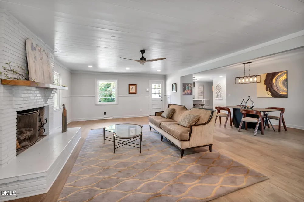 316 Hillsboro Street Pittsboro, NC 27312