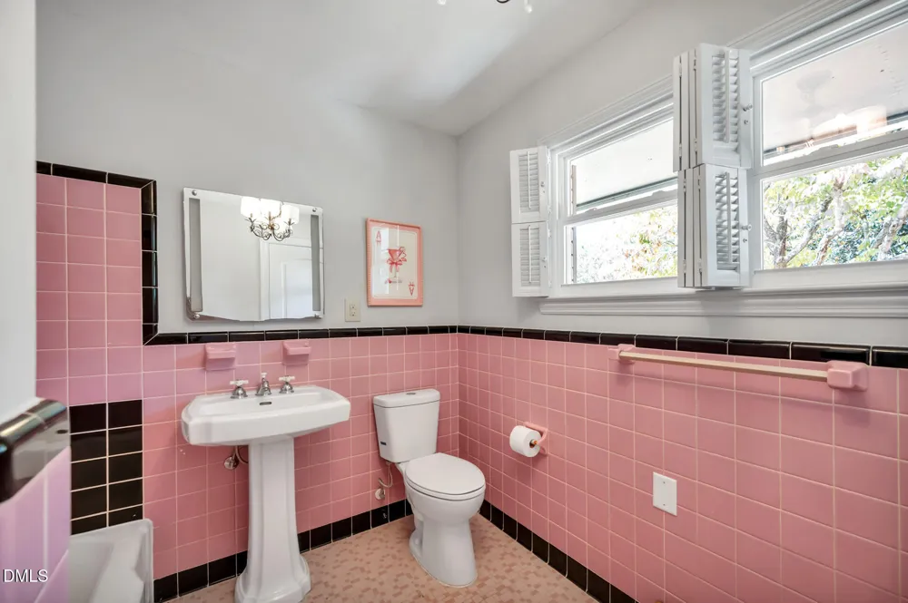 316 Hillsboro Street Pittsboro, NC 27312