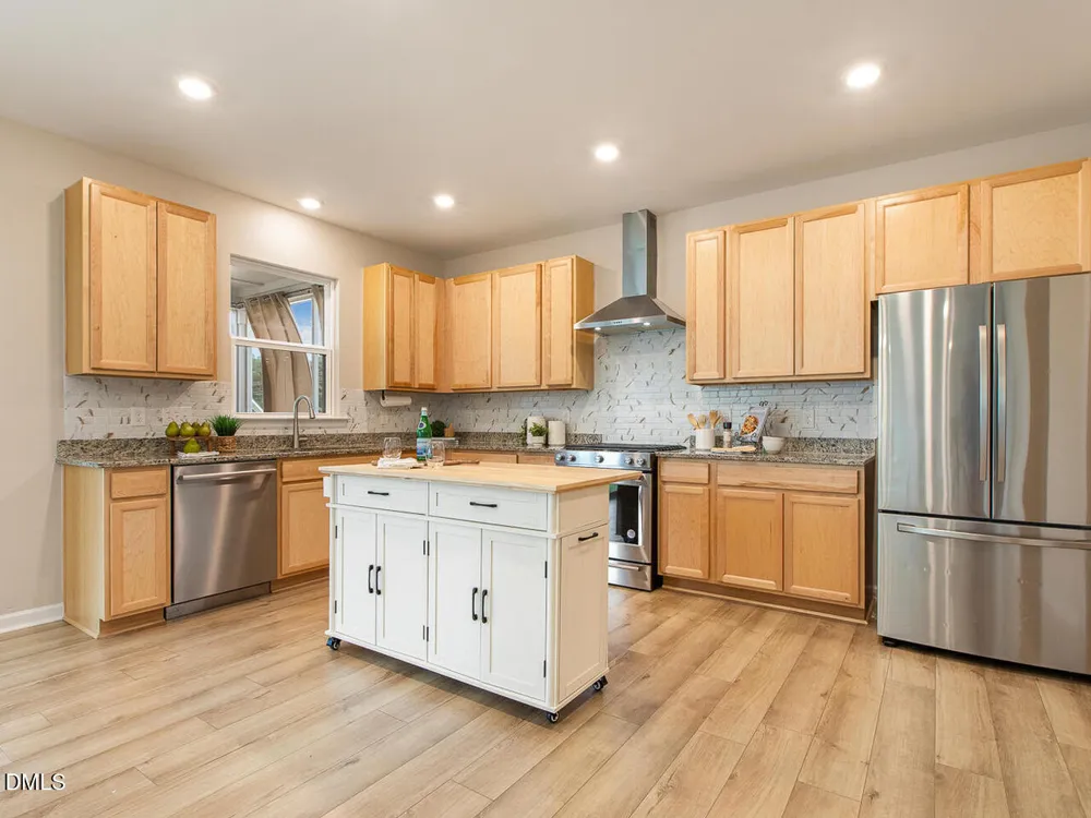 3308 Brunot Street New Hill, NC 27562