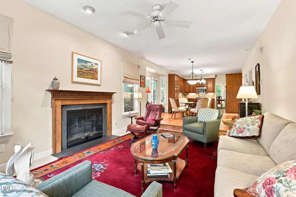 102 Robert Hunt Drive Carrboro, NC 27510