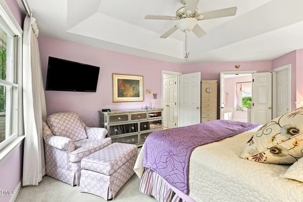 102 Robert Hunt Drive Carrboro, NC 27510