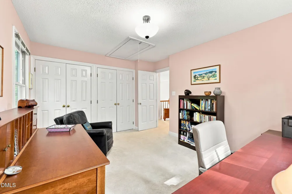 102 Robert Hunt Drive Carrboro, NC 27510